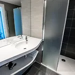 Отель Aquatis Лозанна
