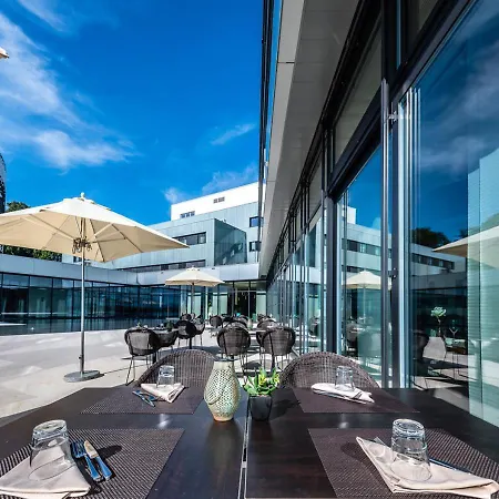 Aquatis Hotel